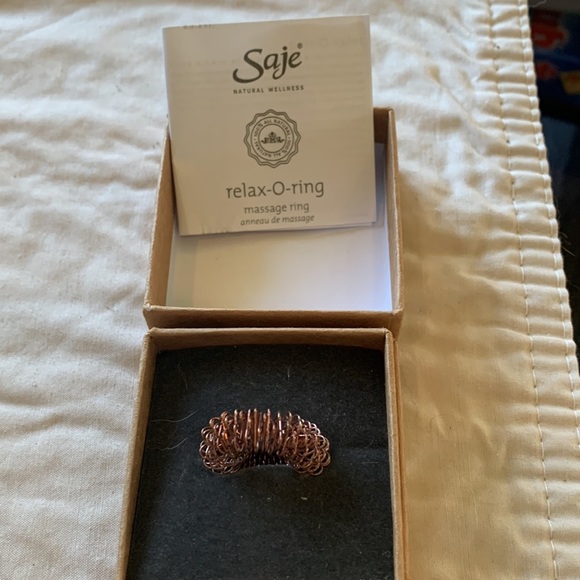 Saje relax-o-ring in box. B5 - Picture 4 of 4